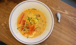 抖音网红宿舍吃瓜,揭秘宿舍生活里的趣味瞬间