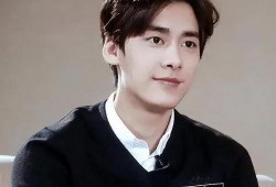 娱乐圈吃瓜李易峰是谁,揭秘“吃瓜”热议的李易峰